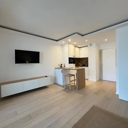 Le Regina - Standing 2 Prs - Clim - Parking Apartment Antibes